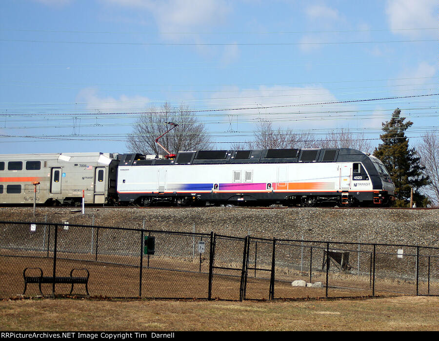 NJT 4523